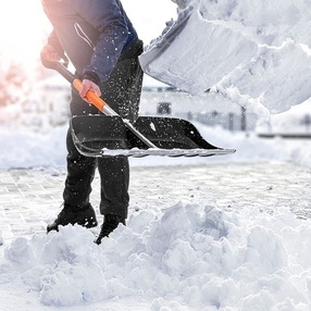 О разъяснении требований законодательства в области санитарно-эпидемиологического благополучия населения, предъявляемых к содержанию территорий торговых объектов