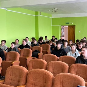 «Круглый стол» в рамках информационной акции «ИППП: любовь без риска» в УО «Вороновский государственный колледж»